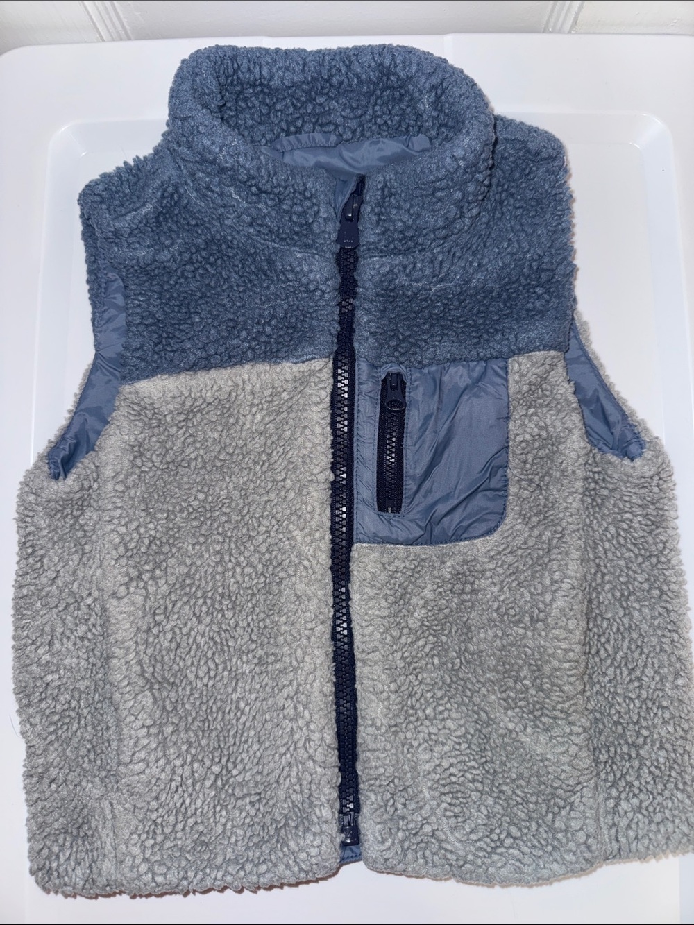 GAP Kids Sherpa Vest in Light Gray and Slate Blue